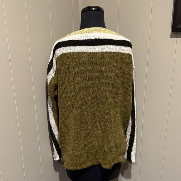 Liverpool Women’s Small Olive Sweater with Black and White Stripes - Picture 4 of 4
